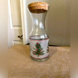 Libbey Glass Vintage Christmas Winter Holiday Wine Water Juice 7 3/4" Carafe